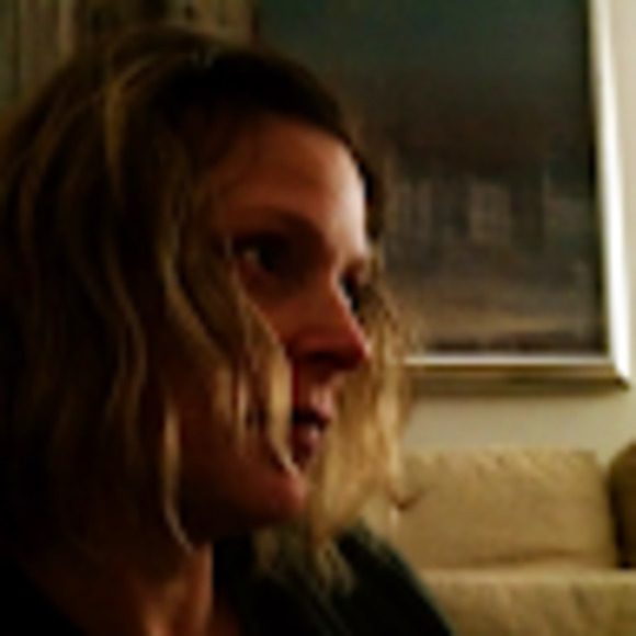 Meet your Posher, Lynne - Picture 1 of 1